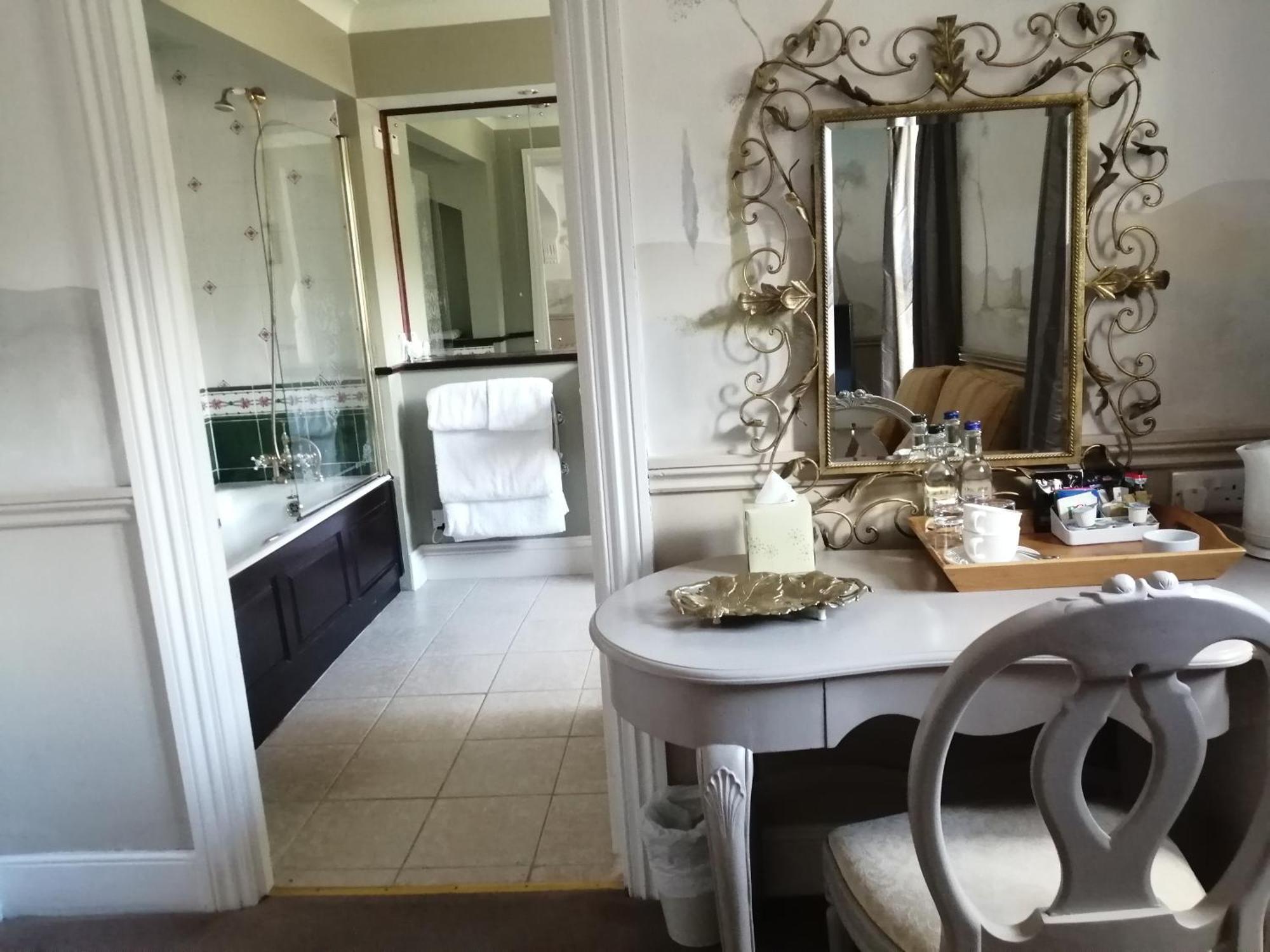 The Lake Country House Hotel & Spa Llangammarch Wells Luaran gambar